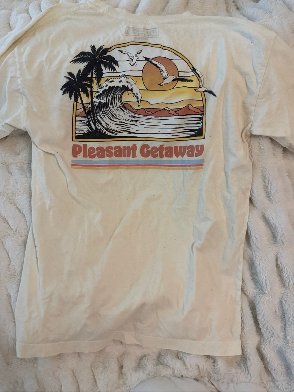 Pleasant Getaway women’s Graphic Tee - Cream Sunset Print